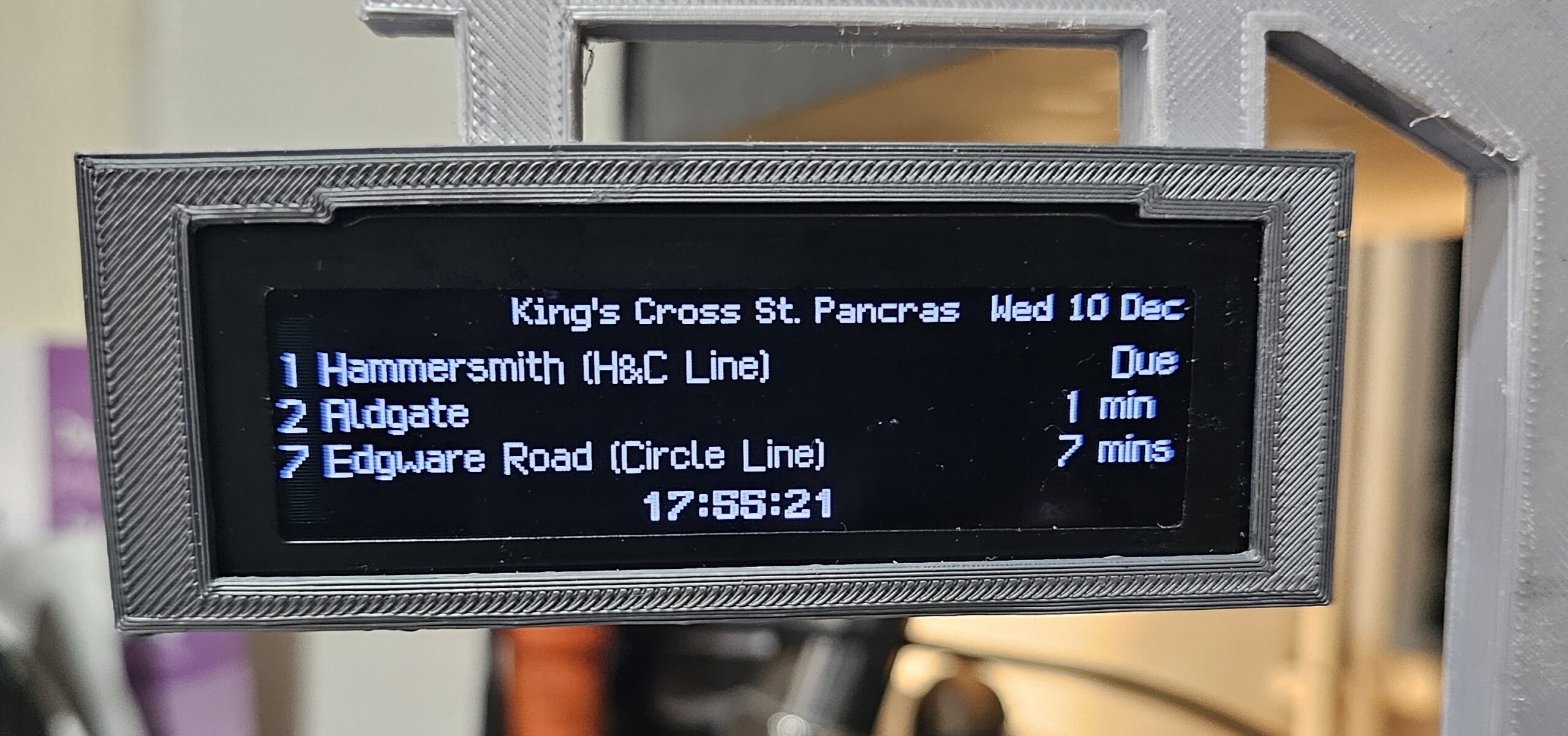 Live Departure Board - Image 3